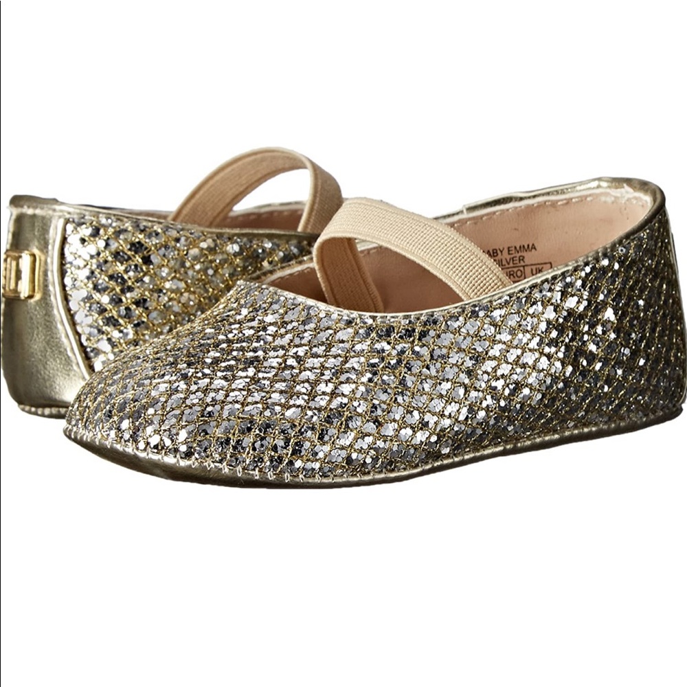 Ivanka trump baby girl crib ballerina shoes